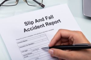 A victim of slip and fall filing accident report to give to her lawyer in Santa Rosa.